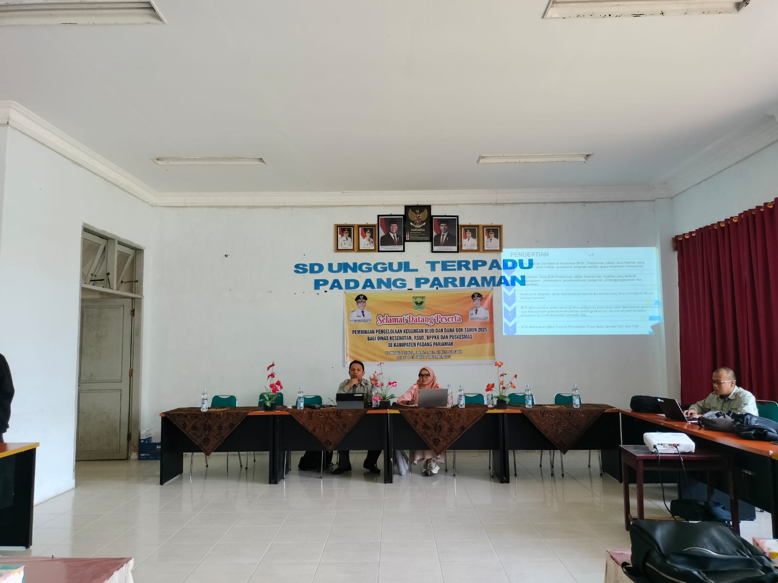 Selasa tanggal 4 november 2025 di lakkan  pembinaan pengelola keuangan BLUD dan dana BOK tahun 2025