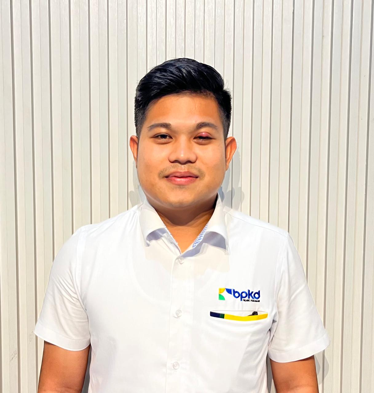 MUHAMMAD FADHIL, S.Tr.